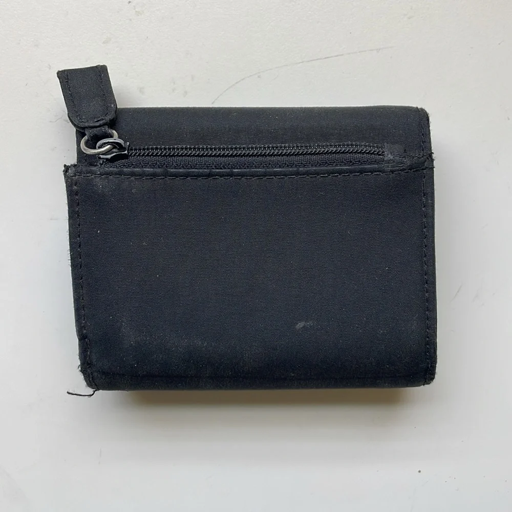 Wallet - Picture 2 of 6